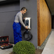 EWE_Wallbox_Nebenmotiv_06_0190_LL thumbnail